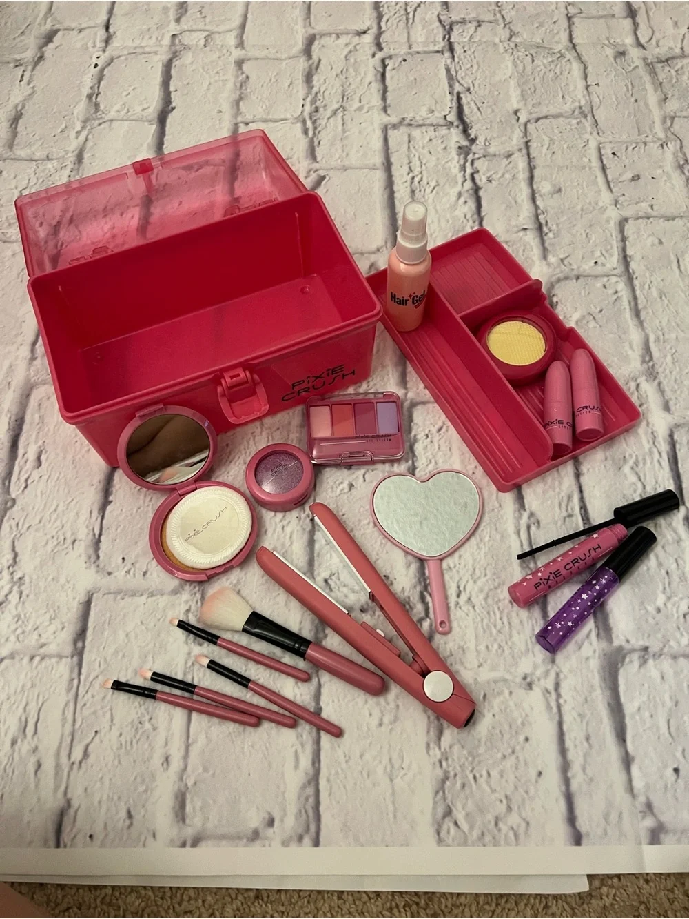 Kids Pink Makeup Play Set with Brushes, Lip Gloss & Eyeshadow